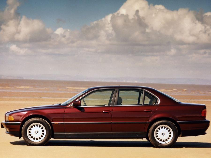  BMW 740i 1996 года  (UK) (фото 4 из 4)